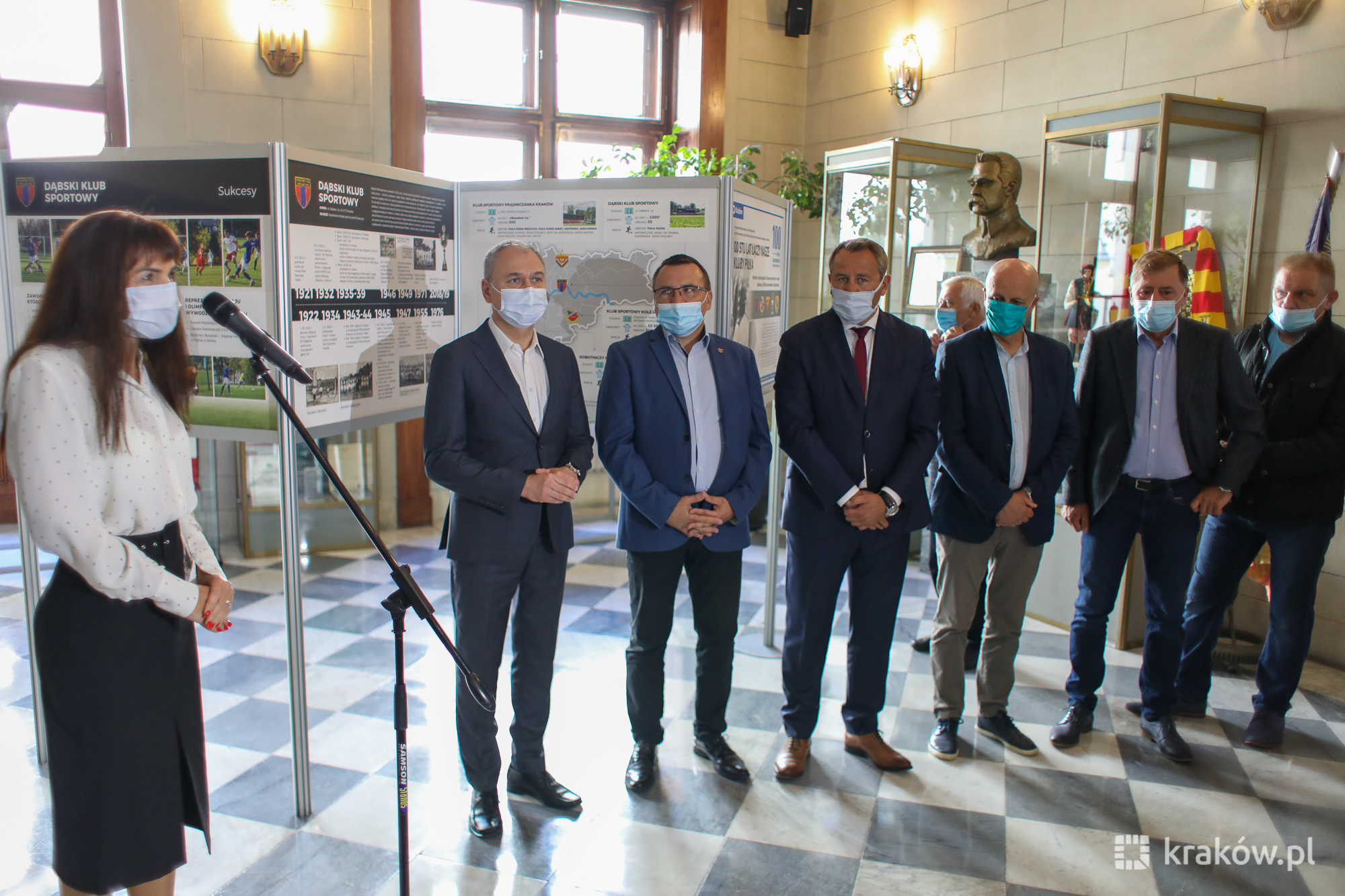 Otwarcie wystawy prezentującej dorobek klubów sportowych