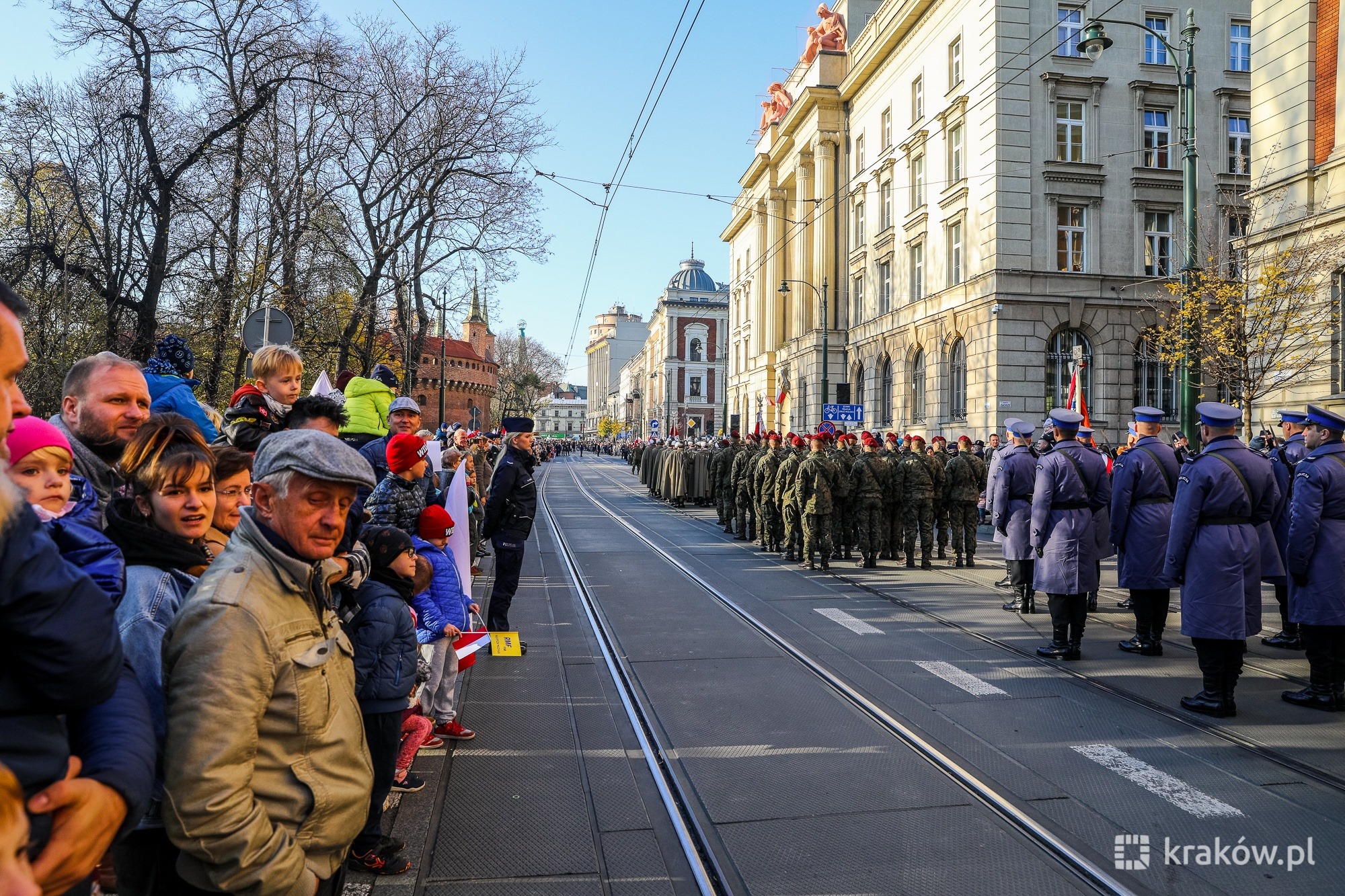 Defilada i pokaz pojazdów służb mundurowych