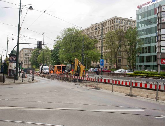 Jak idzie remont torowiska na skrzyżowaniu Lubicz- Rakowicka