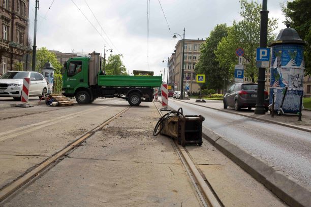 Jak idzie remont torowiska na skrzyżowaniu Lubicz- Rakowicka