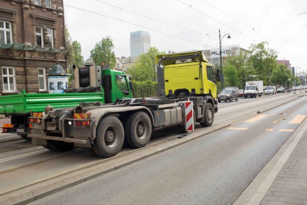 Jak idzie remont torowiska na skrzyżowaniu Lubicz- Rakowicka