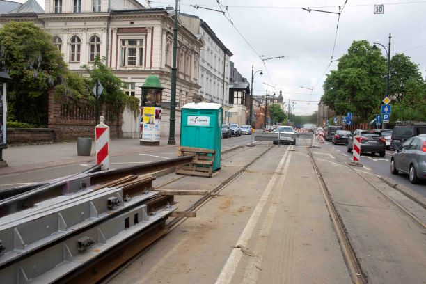 Jak idzie remont torowiska na skrzyżowaniu Lubicz- Rakowicka