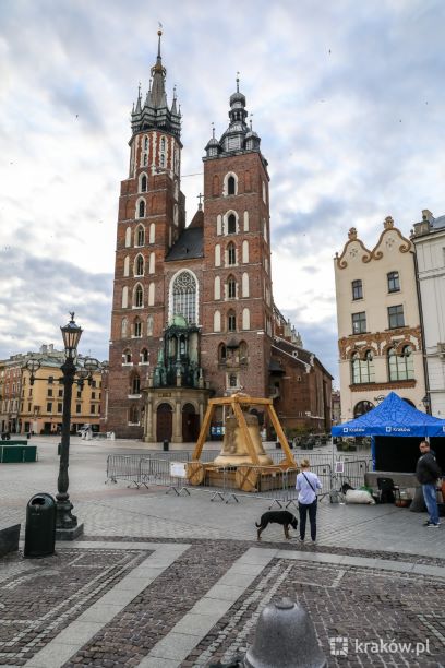 Replika Dzwonu Zygmunt na Rynku Głównym