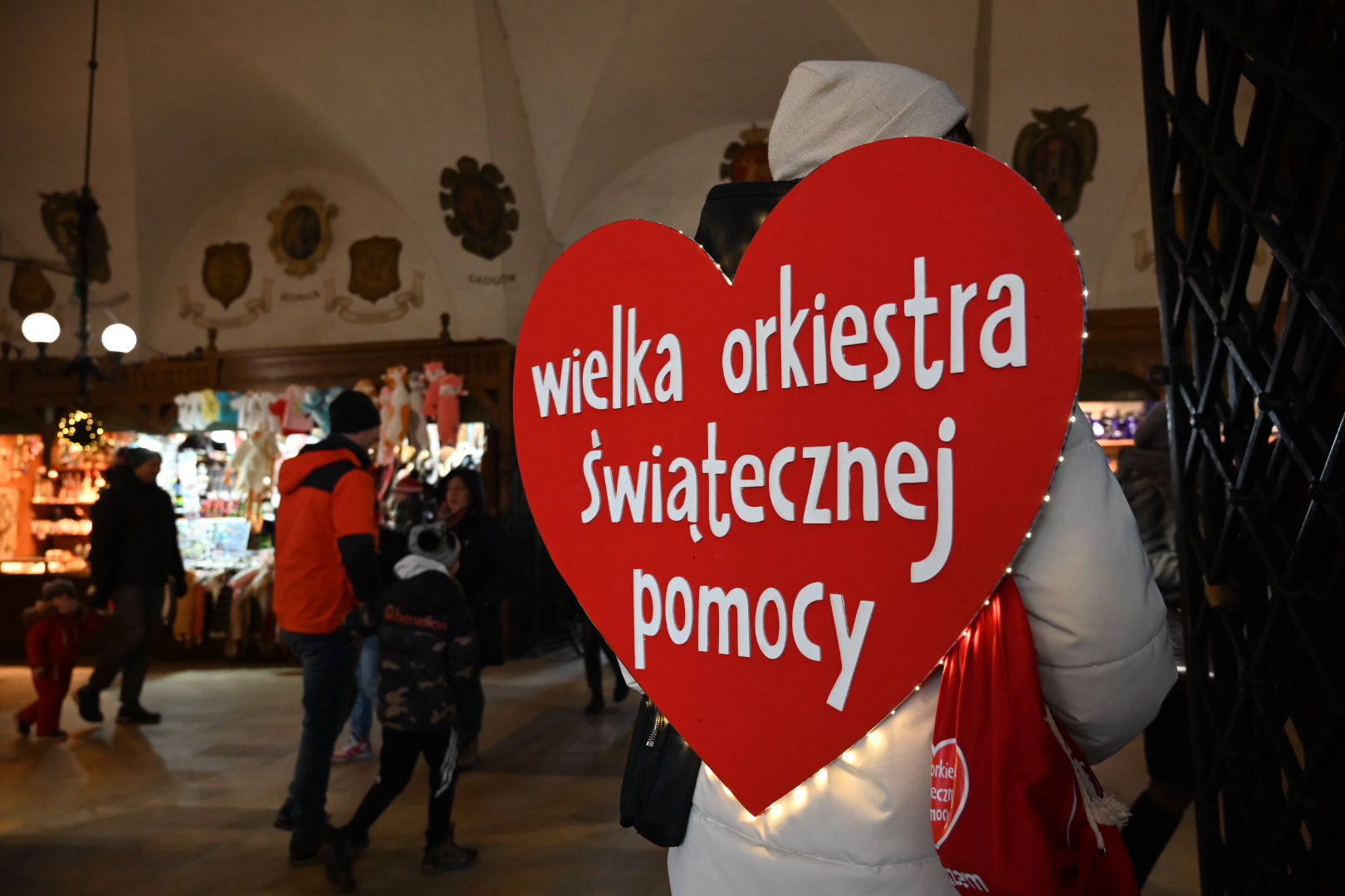 WOŚP na Rynku Głównym w Krakowie