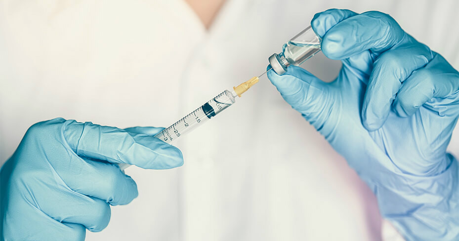Lekarze też nie chcą się szczepić na koronawirusa? Blisko połowa pracowników szpitali w Krakowie wciąż się nie zgłosiła