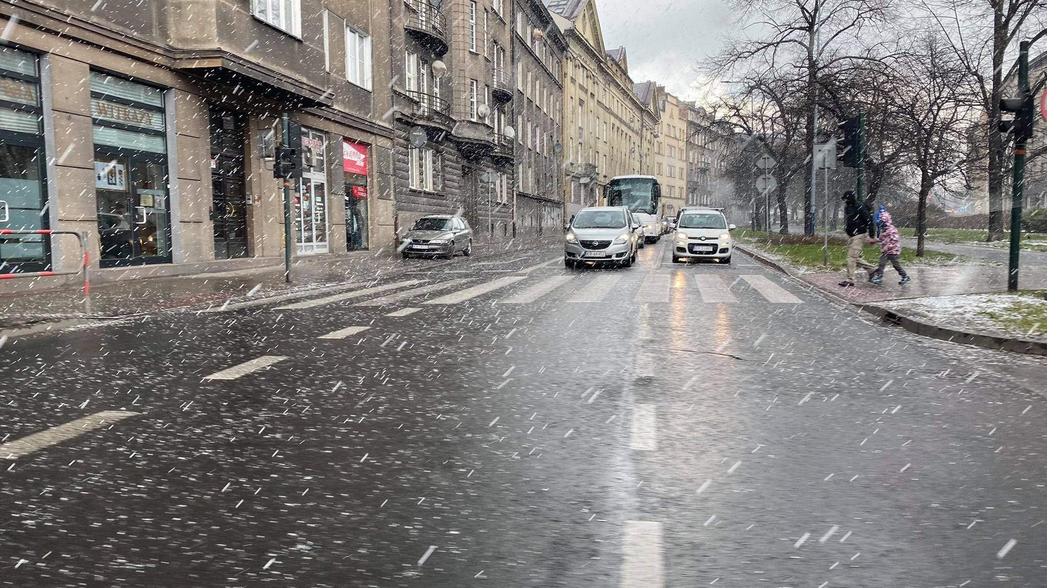 Ładną mamy zimę tej wiosny w Krakowie! Nie zmieniajcie jeszcze opon w swoich samochodach
