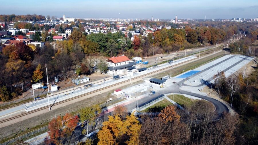Od poniedziałku w Krakowie będzie działał nowy Park & Ride. Są też zmiany w kursowaniu autobusów