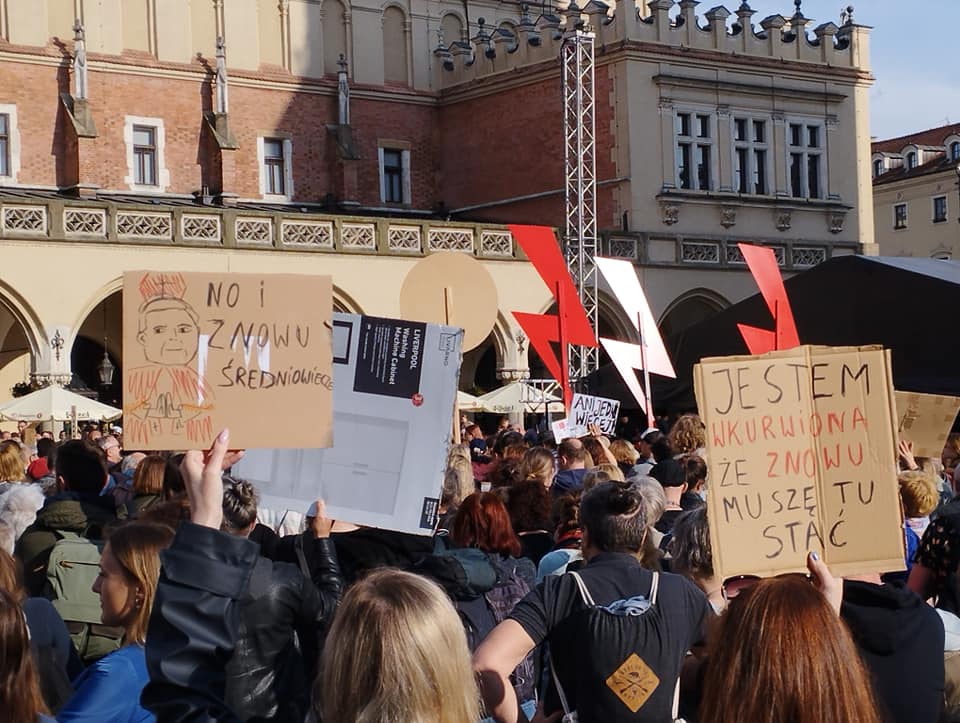 „Przestańcie nas zabijać”. Protesty w Krakowie po śmierci Doroty z Nowym Targu