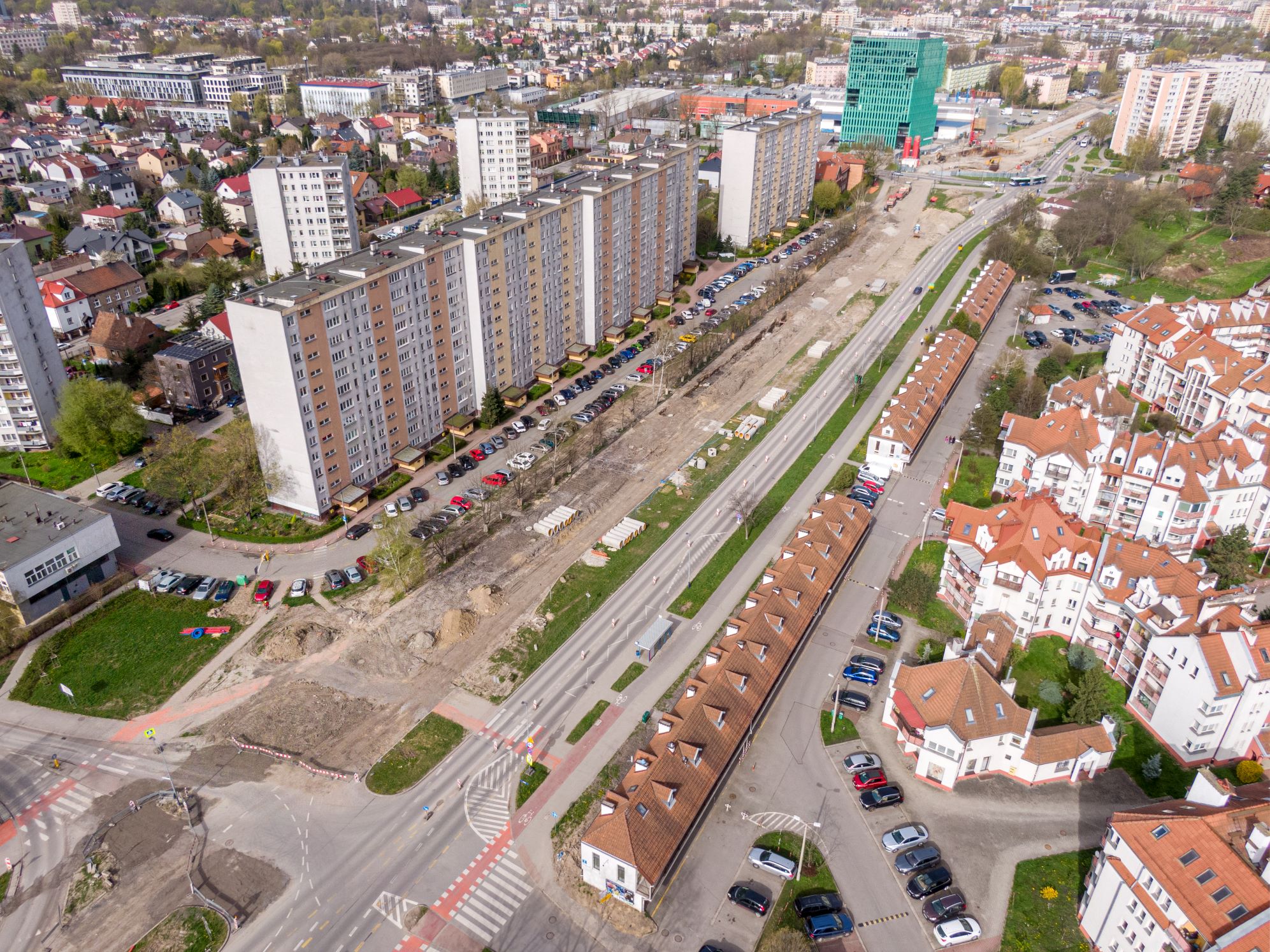 Dziewiąty miesiąc prac przy budowie linii tramwajowej do Mistrzejowic (ZDJĘCIA)