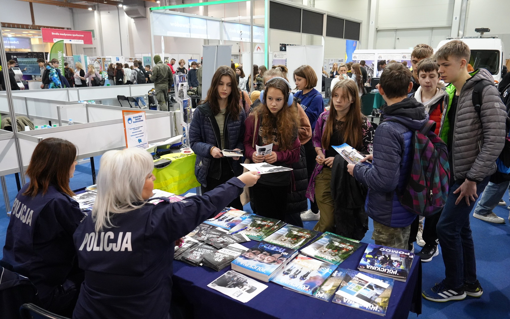 Jaką Szkołę średnią Wybrać Trwa Festiwal Zawodów ZdjĘcia Krknews 4395