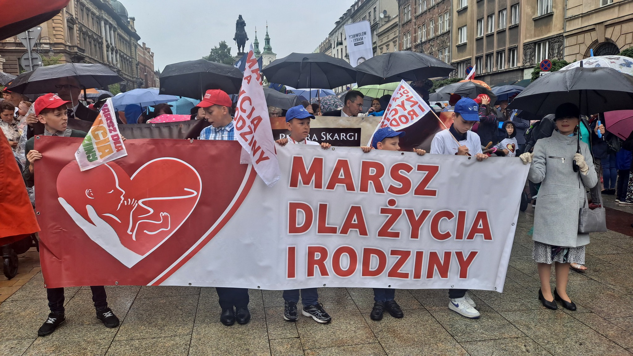 XII Krakowski Marsz dla Życia i Rodziny przejdzie ulicami miasta pod hasłem „Polska wymiera, w dzieciach nadzieja”