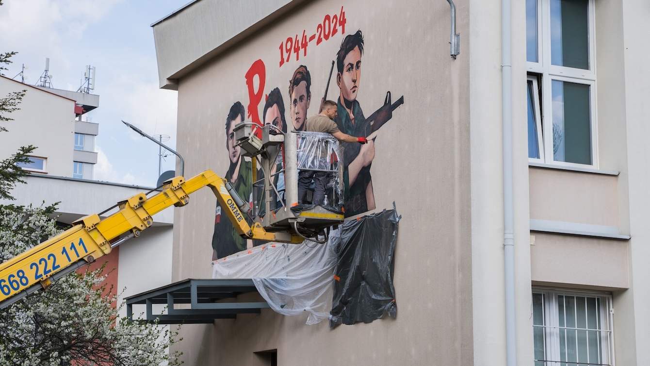 Nowy mural w Krakowie. Hołd dla młodych bohaterów Powstania Warszawskiego