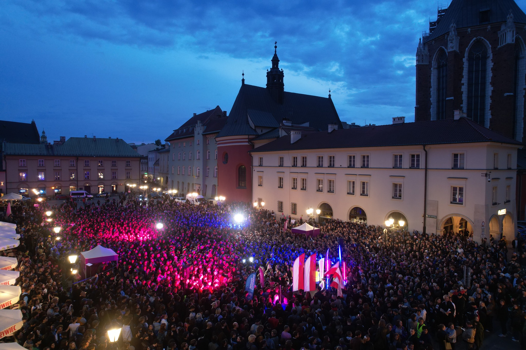 Zandberg in Krakow: "PO-PiS bankruptcy is clearly visible here. Young people have nowhere to live, no money for studies, and queues for doctors are death by instalments"