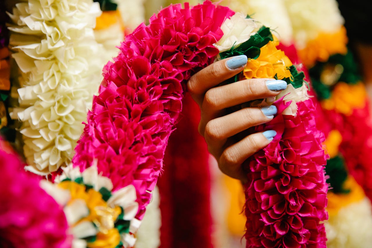 Paznokcie na lato na 2025 – 5 propozycji (artykuł sponsorowany)