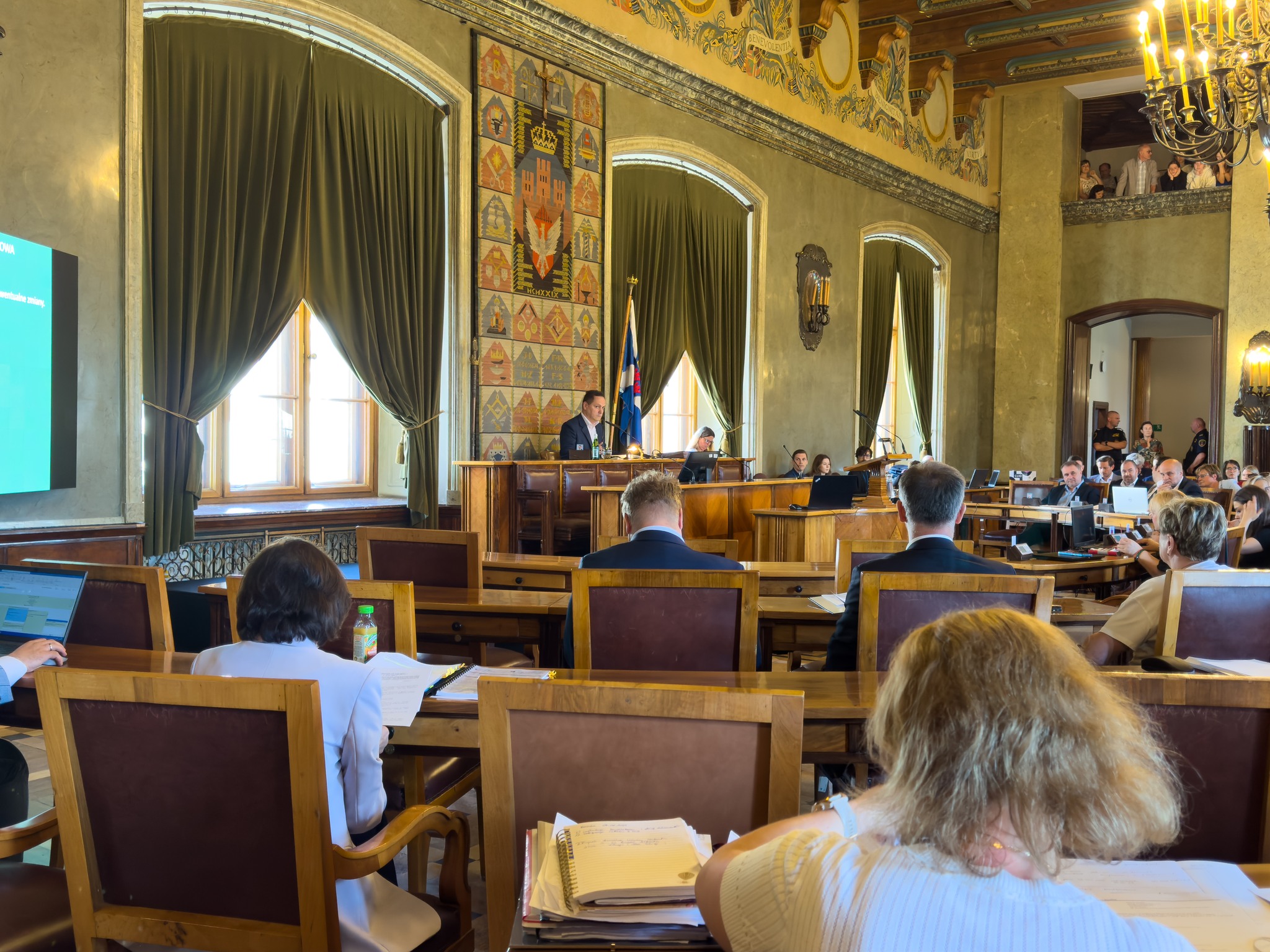 Kraków. Nowe plany, budżet i kary za wycinkę drzew