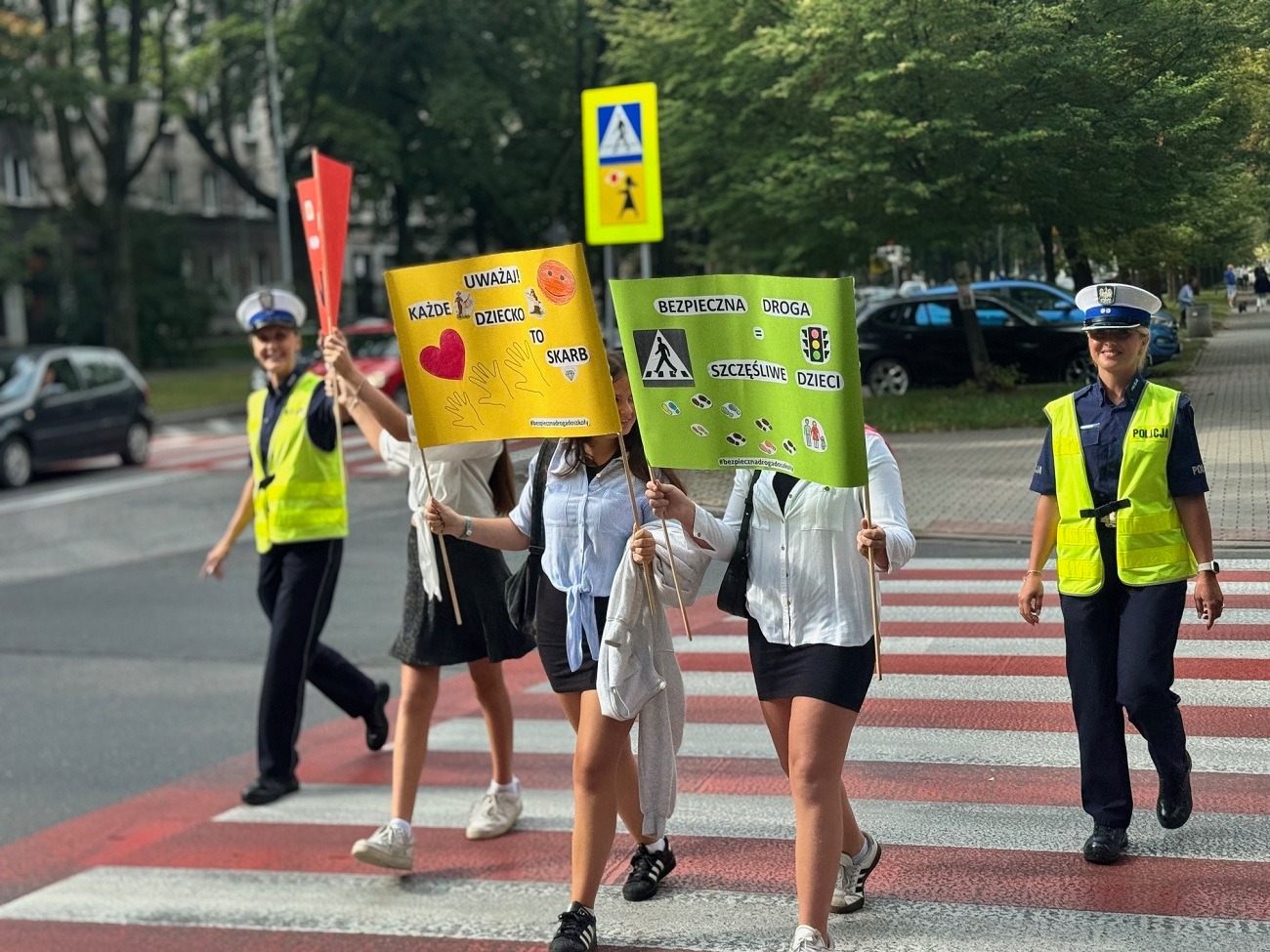 „Bezpieczna droga do szkoły”. Krakowska policja rozpoczęła akcję (ZDJĘCIA)
