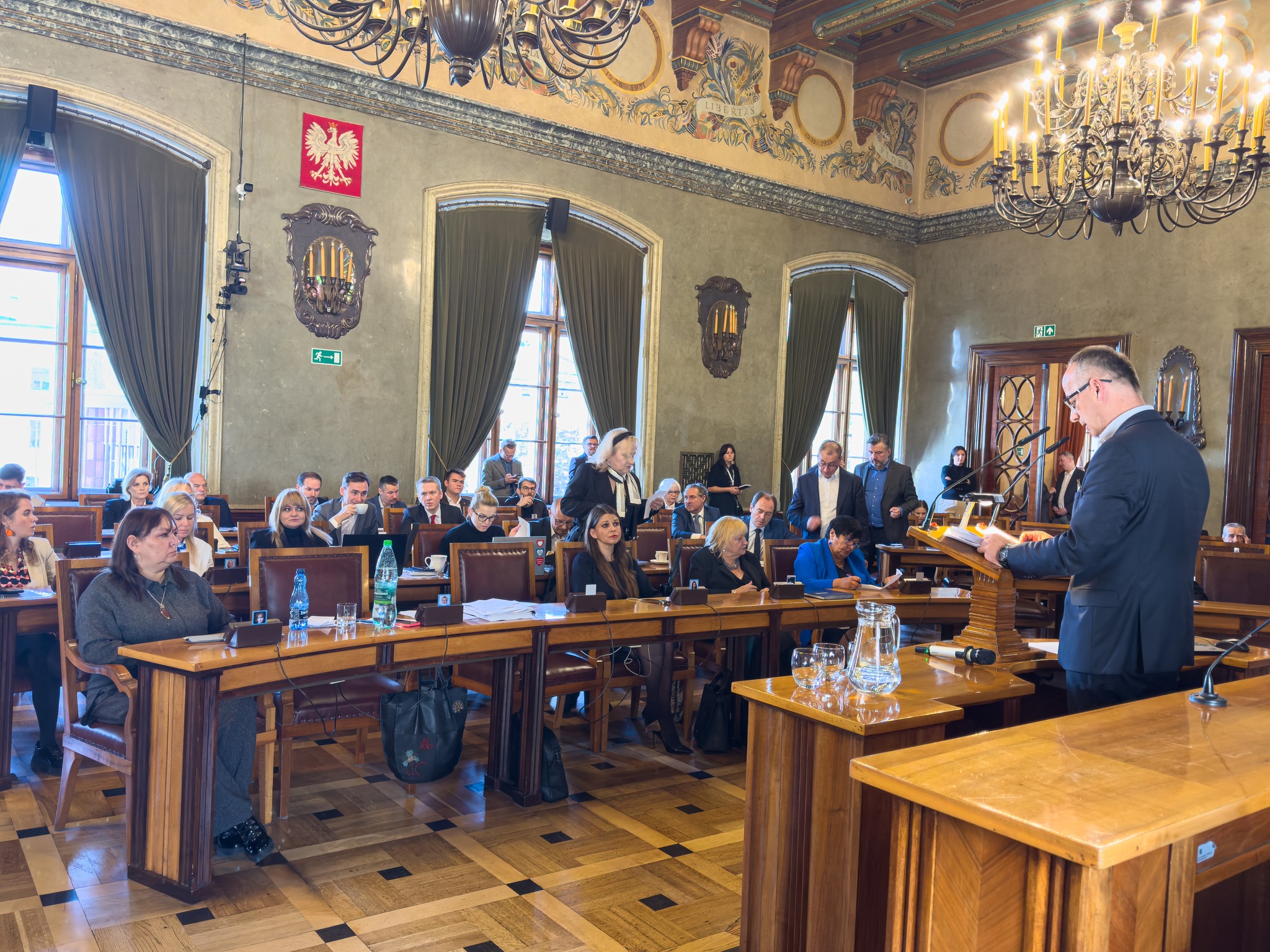 39. sesja Rady Miasta Krakowa za nami. Budżet, podatki, oświata i programy społeczne