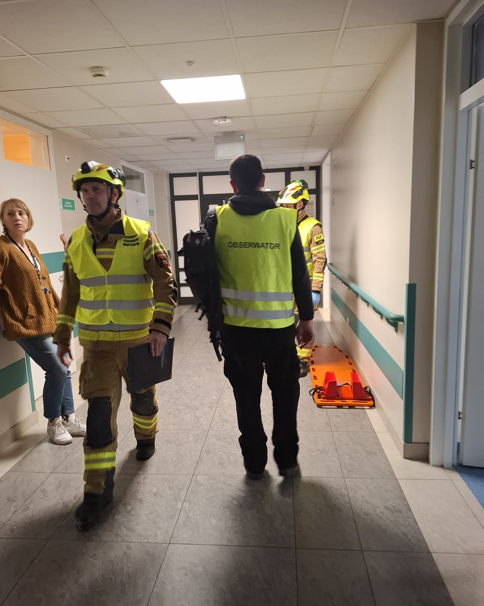 Tak wygląda sytuacja nadzwyczajna w krakowskim szpitalu [ZDJĘCIA]