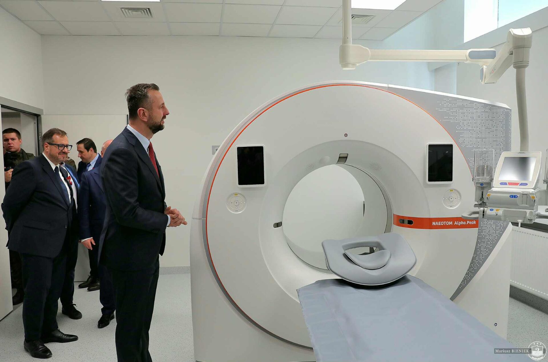 ec7309d0-82f3-46aa-9169-c11b5c43355f