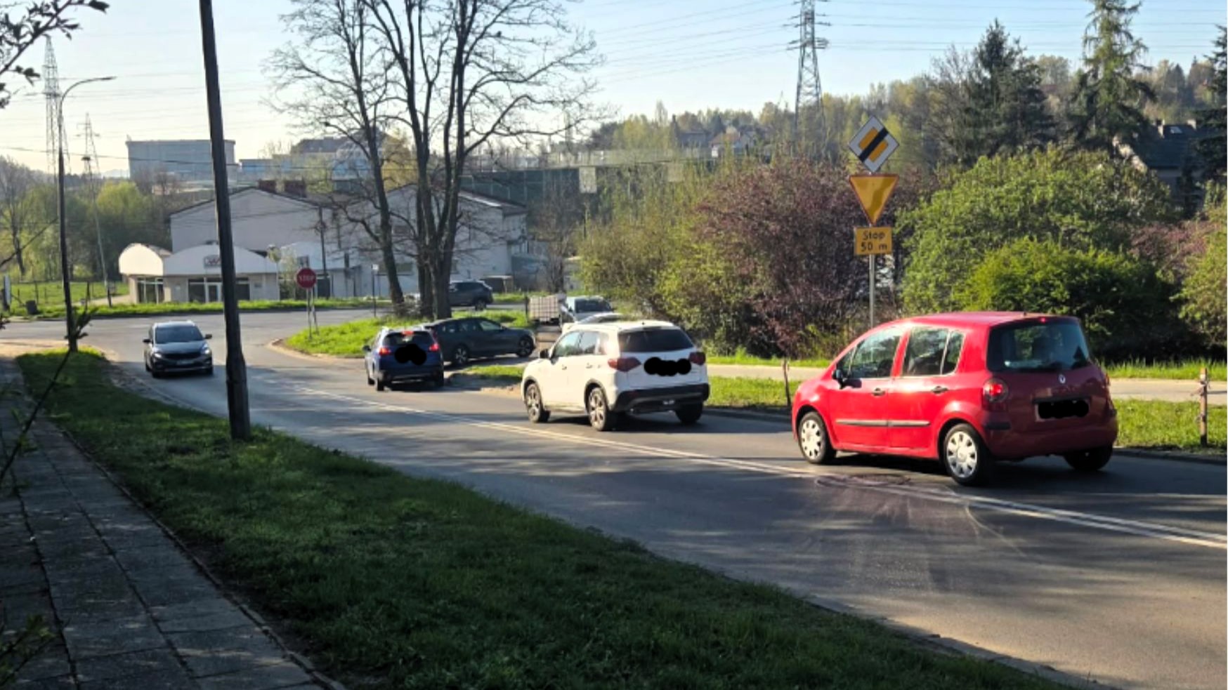 Kolejki do myjni blokują ul. Aleksandry. Będą kontrole policji