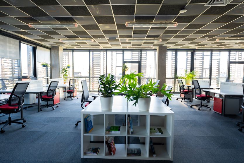 Twoja firma w sercu innowacji. Zobacz, jak coworking w Krakowskim Parku Technologicznym napędza biznes