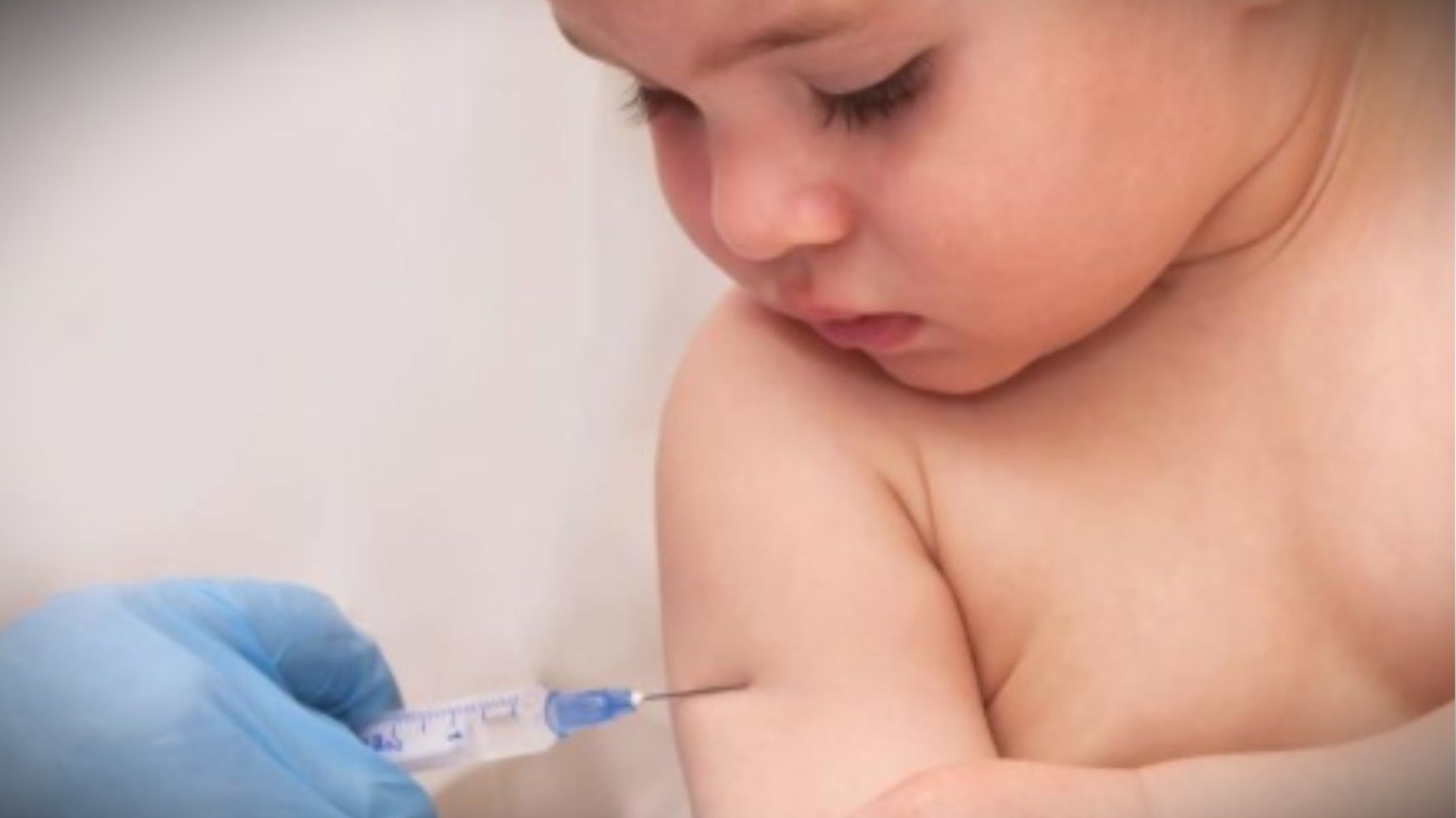 Kraków potraja budżet na szczepienia przeciwko meningokokom typu B. Prezydent Miszalski: to inwestycja w zdrowie i bezpieczeństwo mieszkańców