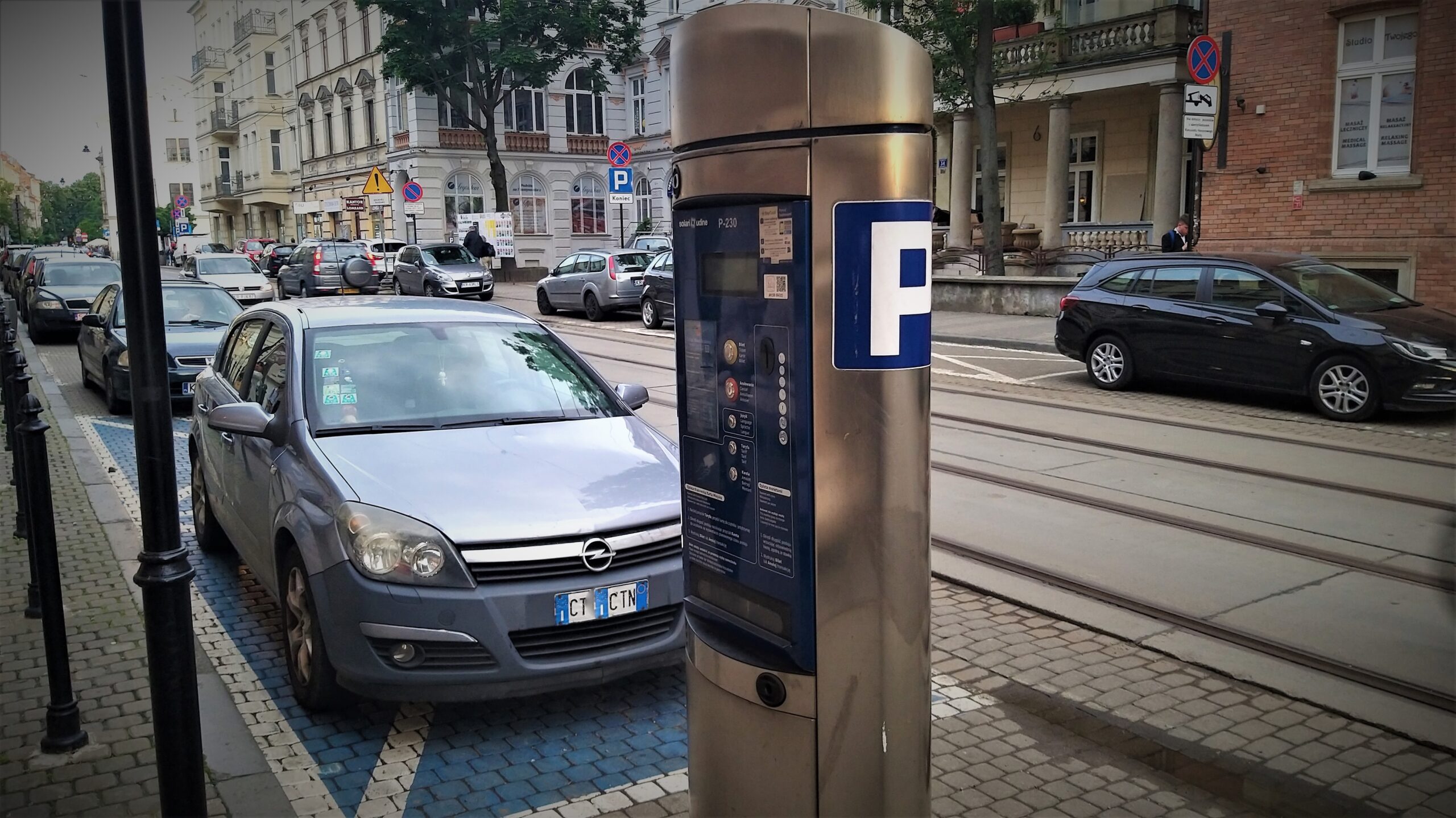 Pamiętajcie – dziś strefa płatna. 1 i 3 maja bez opłat, ale 2 maja trzeba zapłacić