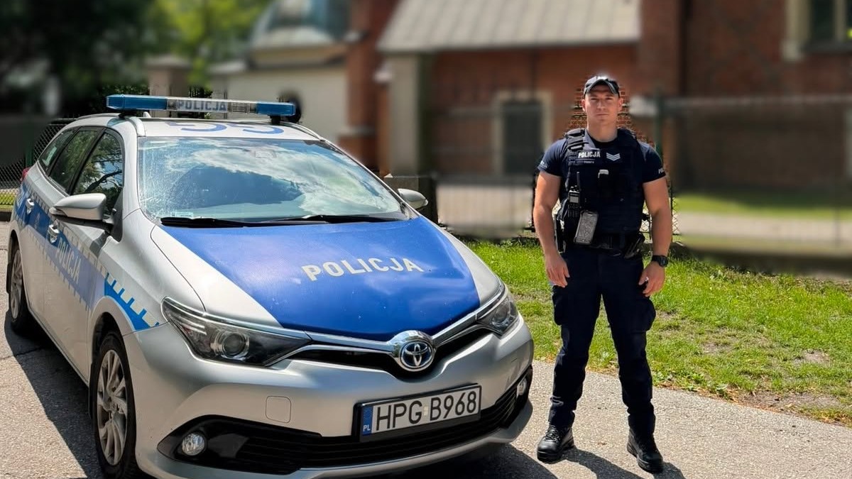 Dzielnicowy po służbie pomógł rozwiązać sprawę kradzieży z parafii. Straty sięgnęły 40 tys. zł