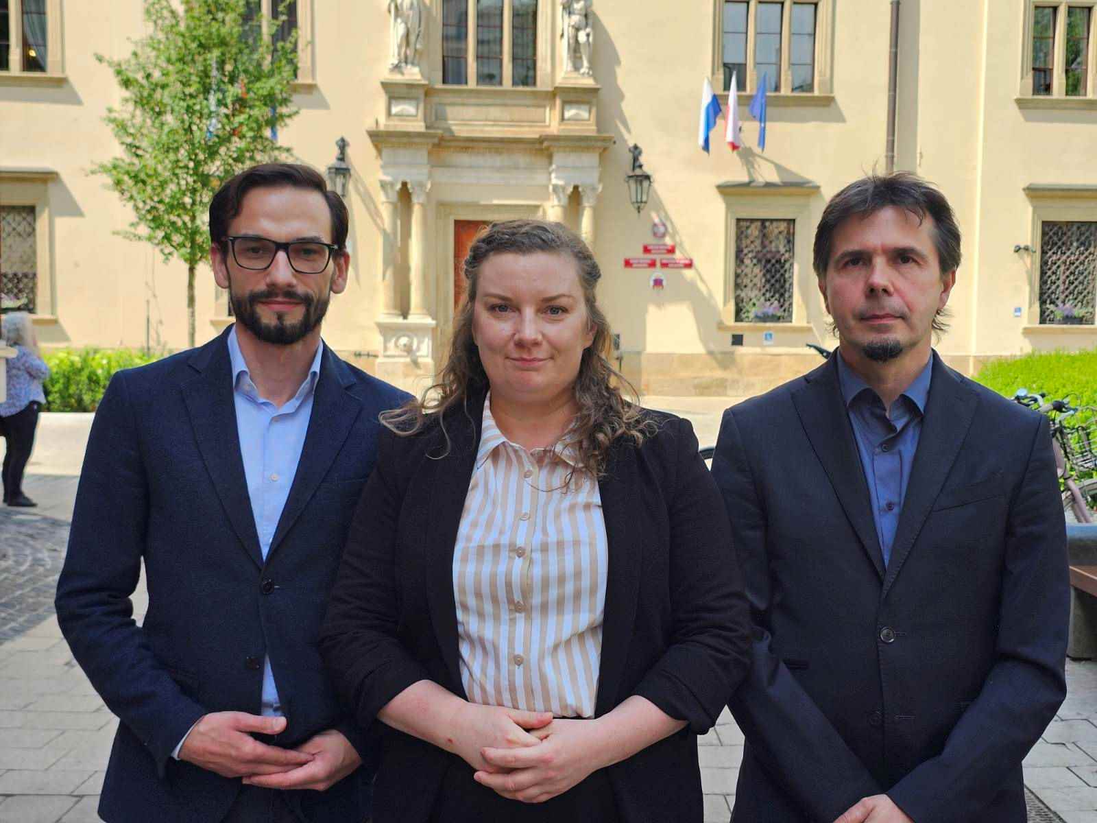 Zbierają podpisy pod obywatelskim projektem uchwały. Chcą 1000 studni głębinowych z ręcznymi pompami