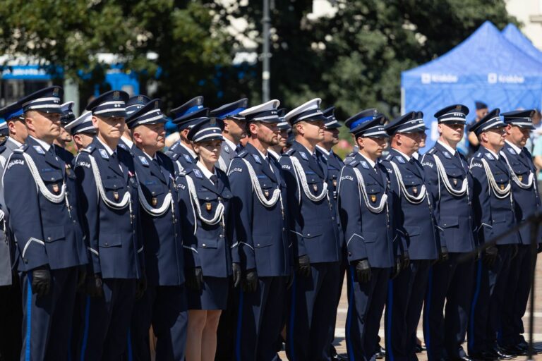 Dyrektora Szpitala Uniwersyteckiego odznaczony przez policję. Otrzymał medal [ZDJĘCIA]