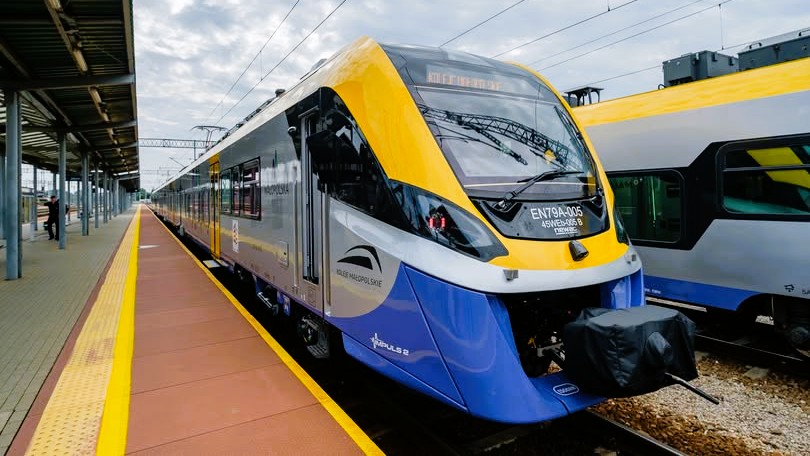 Bilety Kolei Małopolskich będą ważne w pociągach PKP Intercity. Sprawdź połączenia i zasady