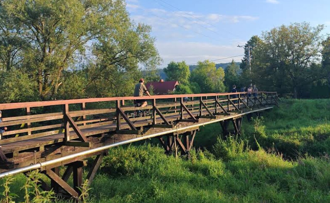 Najpierw remont był nieopłacalny. Teraz kładka nad Rudawą jednak zostanie naprawio